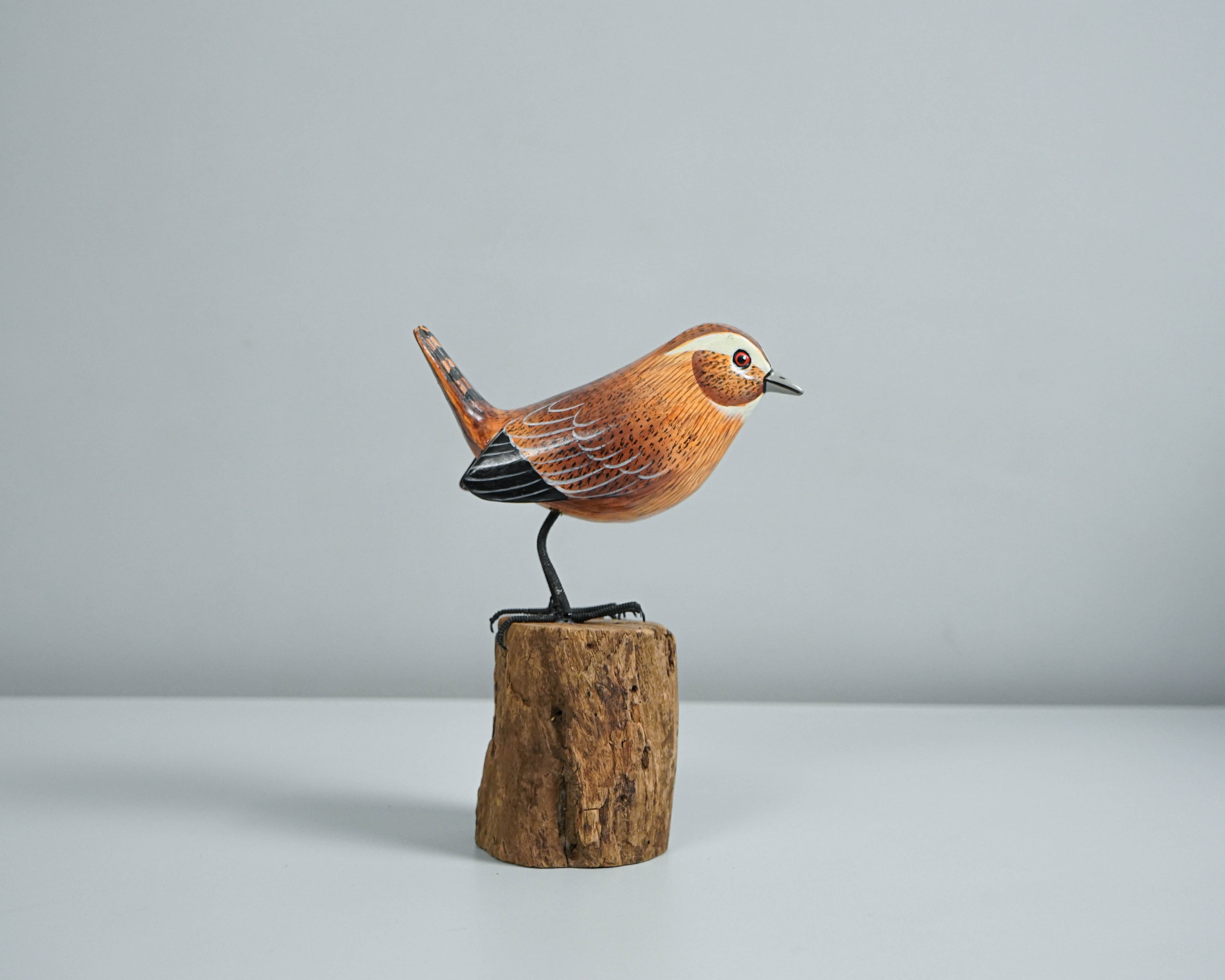 Wren Bird, Art Statue, Bird Sculpture, Wooden Bird, Animal Statue, Wood Carving, Figurine, Unique Animal, Room Decoration, Bird Gift