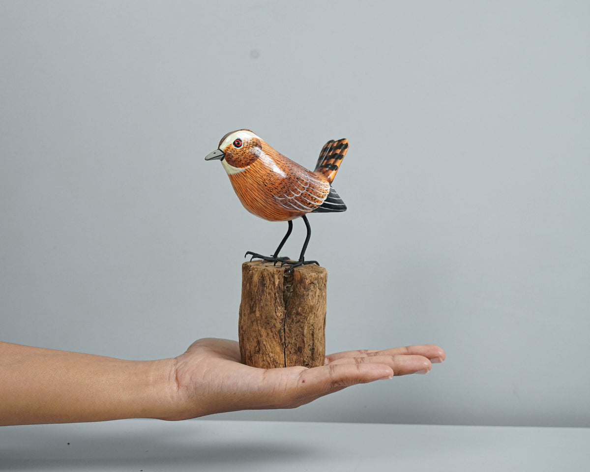 Wren Bird, Art Statue, Bird Sculpture, Wooden Bird, Animal Statue, Wood Carving, Figurine, Unique Animal, Room Decoration, Bird Gift