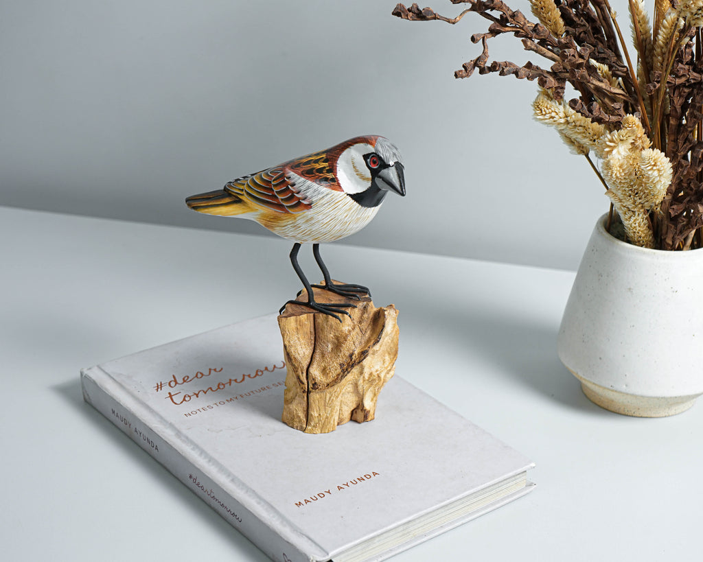 Sparrow Sculpture, Bird Statue, Painted Wood Carving, Unique Sculpture, Animal ornament, Room Decoration, Housewarming Gift, Gift for Him