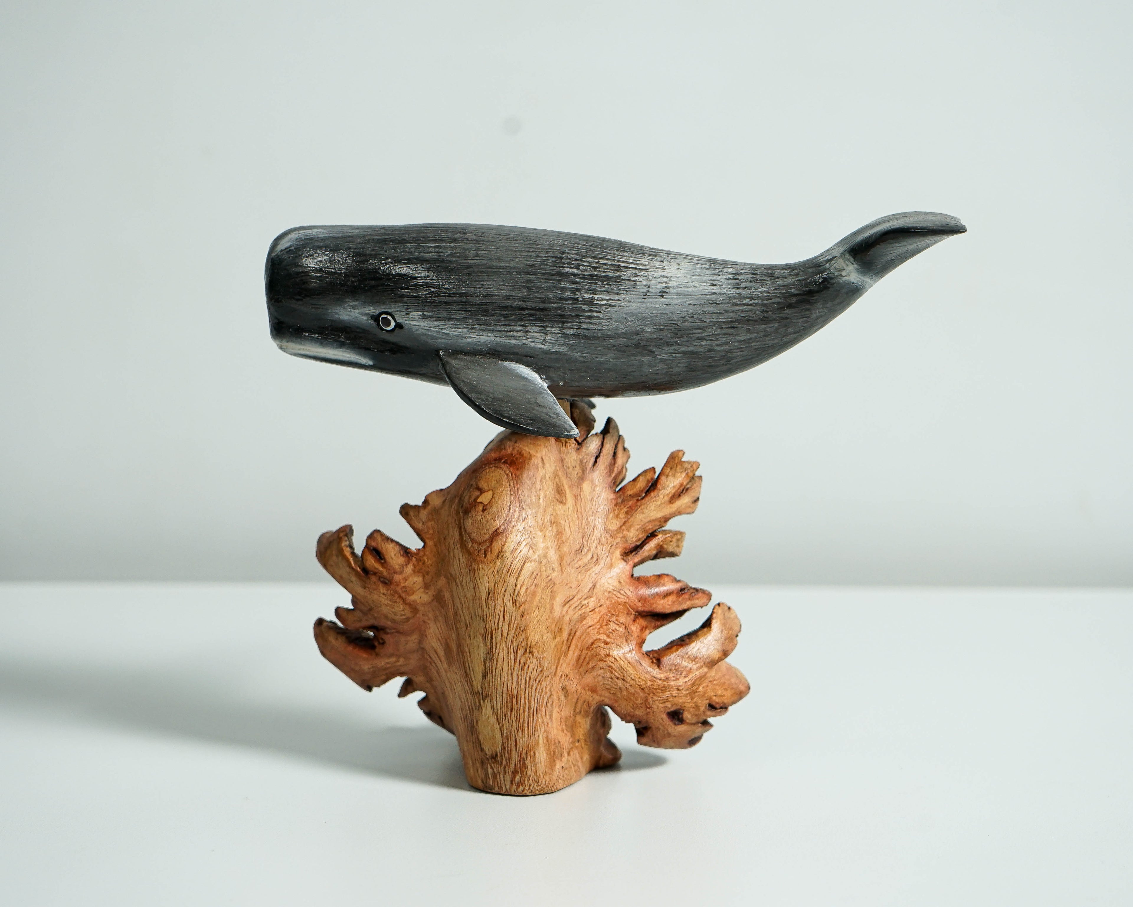 Black Sperm Whale Statue, Wooden Art, Painted, Colorful Art, Unique Sculpture, Decorative, Ocean, Bedroom Decor, Grandfather Gift, Best Gift