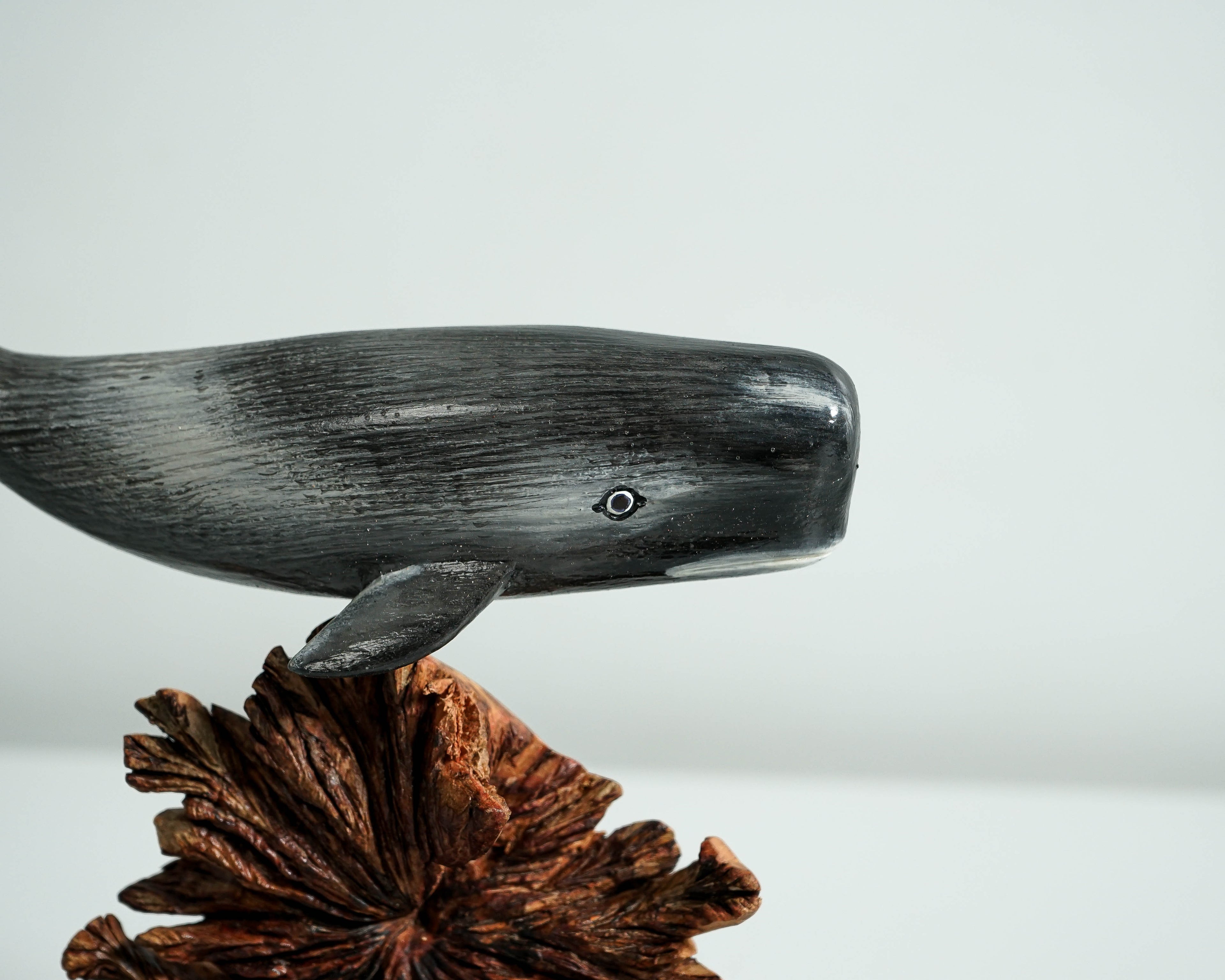 Black Sperm Whale Statue, Wooden Art, Painted, Colorful Art, Unique Sculpture, Decorative, Ocean, Bedroom Decor, Grandfather Gift, Best Gift