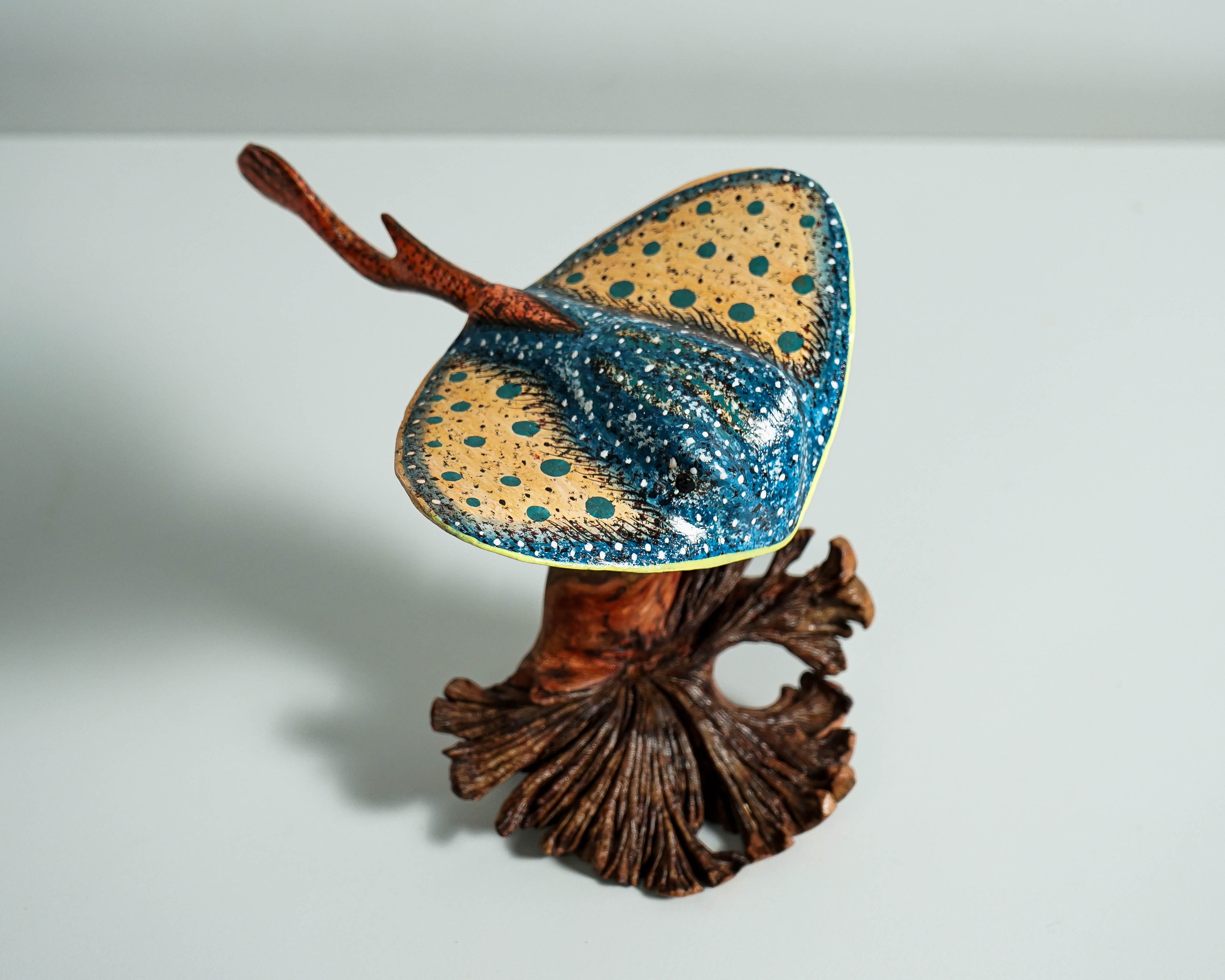 Colorful Stingray Sculpture, Wooden Art, Painted, Beach Decoration, Ocean Decor, Hand painted, Housewarming, Marine Life, Birthday Gift