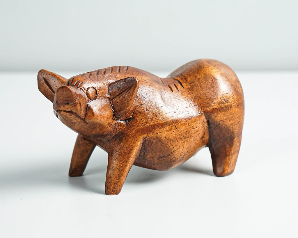 Pig Sculpture, Animal Figurine, Wood Carving, Natural Piece, Pig Statue, Tabletop Decor, Unique Decoration, Animal Lover, Gift for Mother